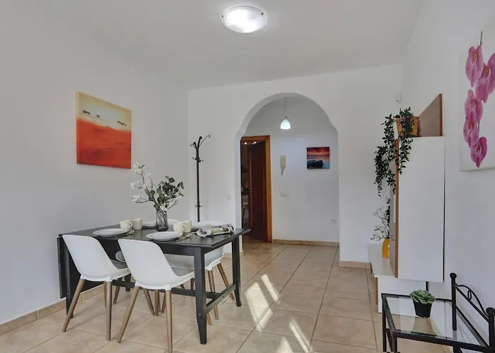 Sunnyland Pescadores Apartament *